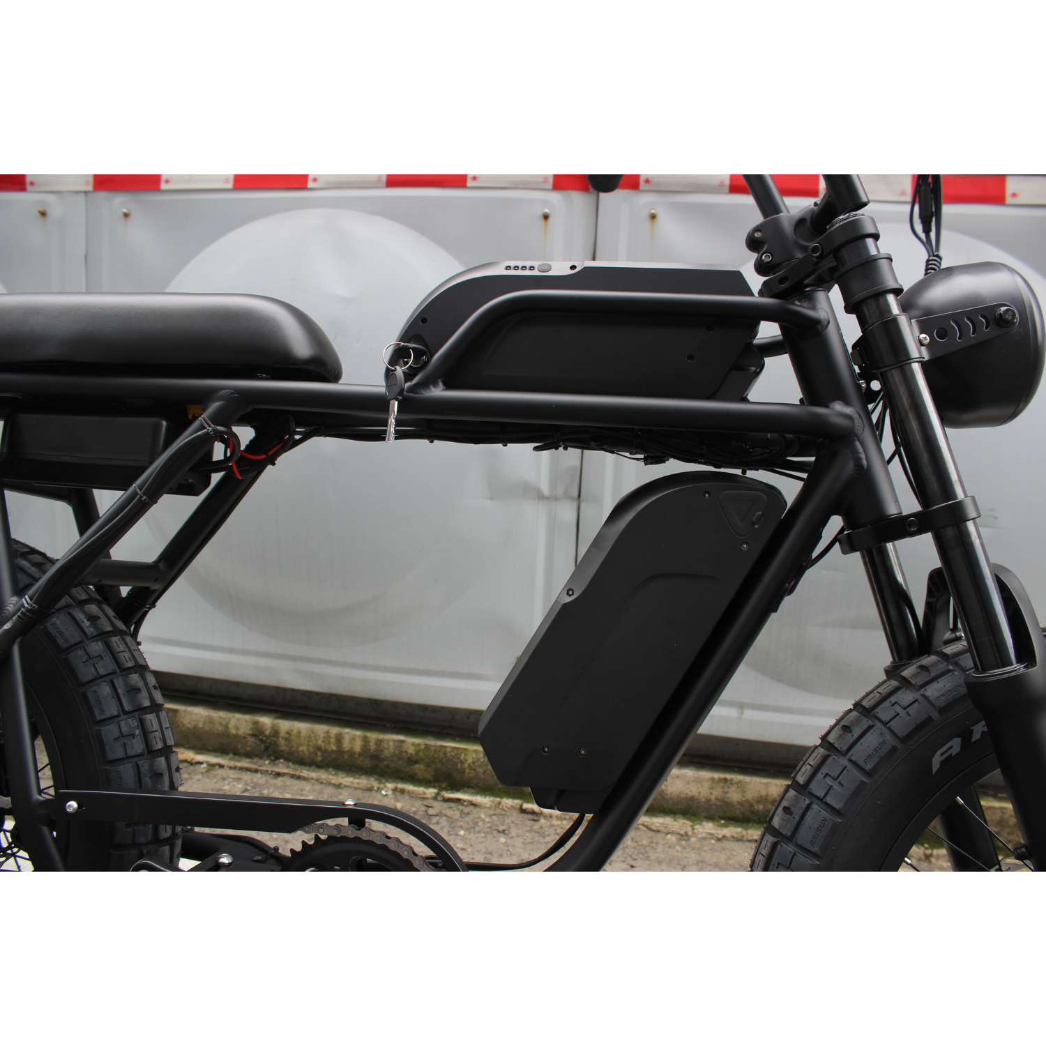 Coastal Cruiser Ripper Pro - 48V 750W Moto Style Electric Bike