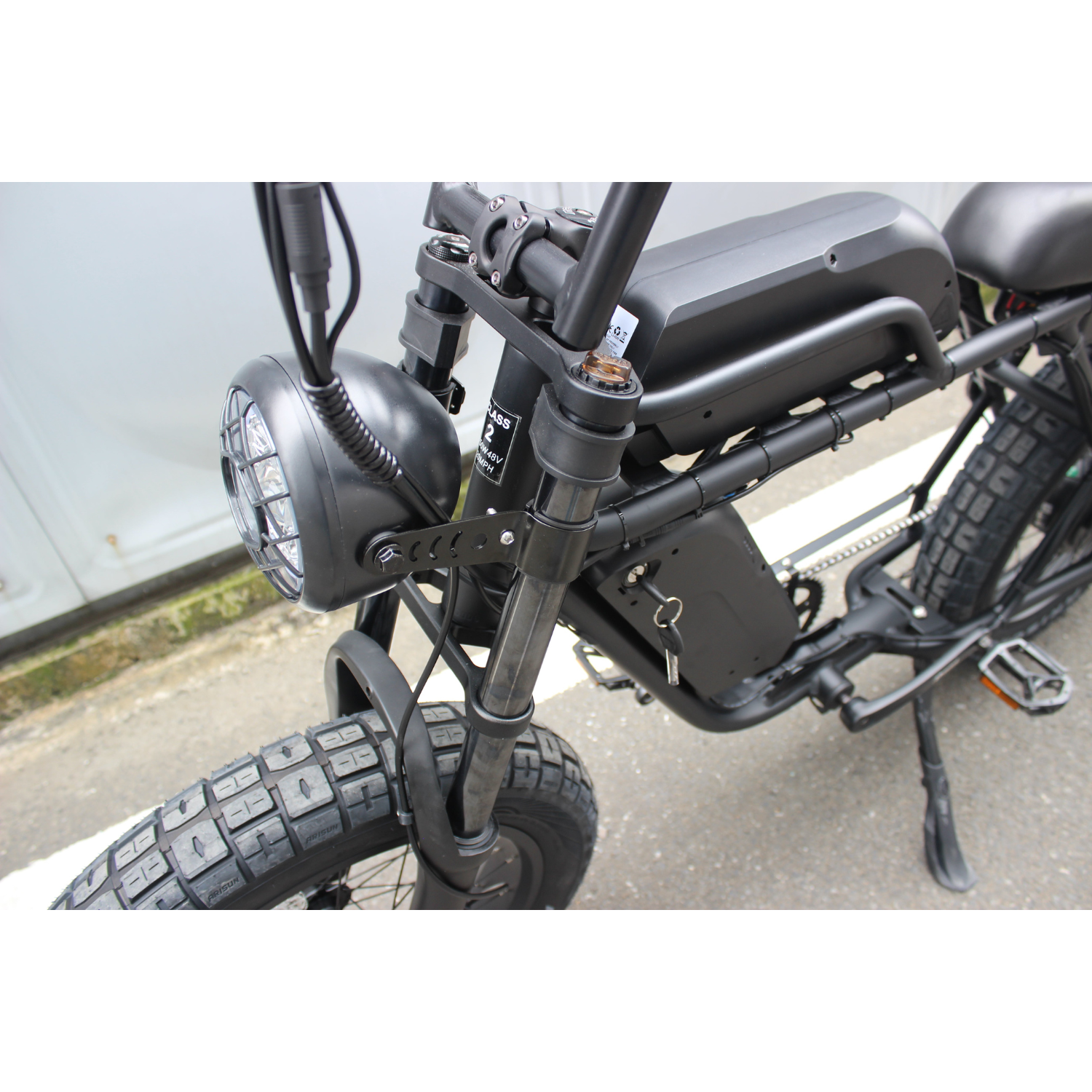 Coastal Cruiser Ripper Pro - 48V 750W Moto Style Electric Bike